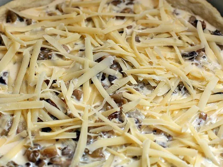 Киш с белыми грибами. Этап 6