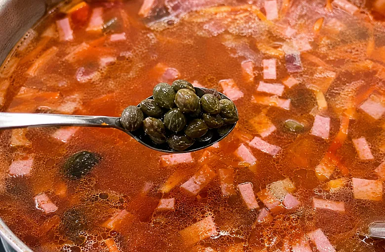 Солянка сборная мясная. Этап 9