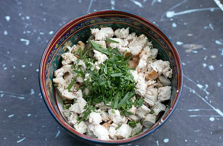 Печеная картошка с начинкой из курицы. Этап 6