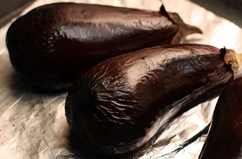 Икра баклажанная (Melitzanes Salata). Этап 2