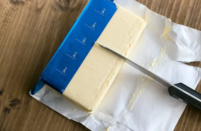 Галета с черникой. Этап 4