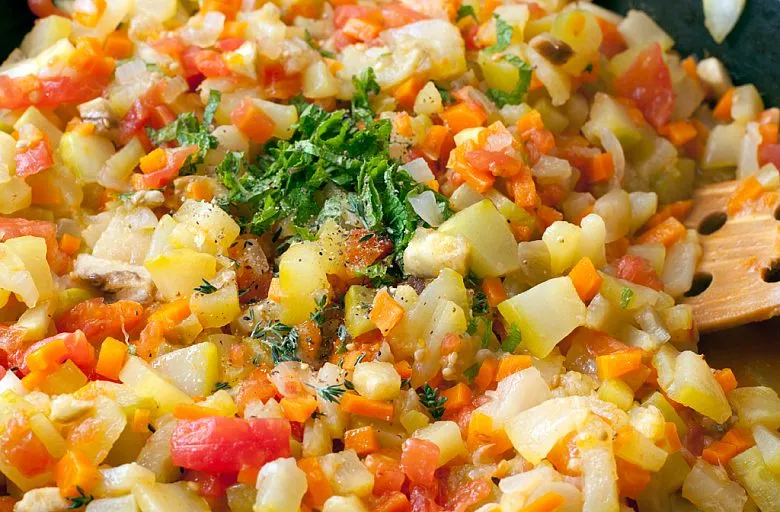 Кабачковая икра (кусочками). Этап 9