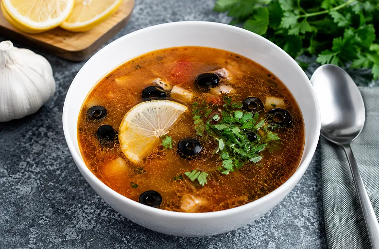 Солянка сборная мясная. Этап 11