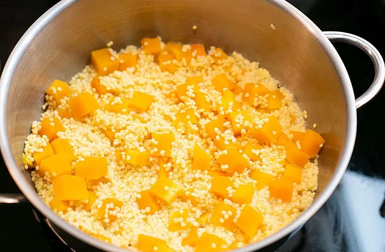 Пшенная каша с тыквой. Этап 4