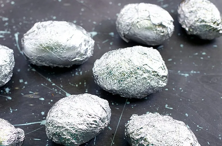 Печеная картошка с начинкой из курицы. Этап 1