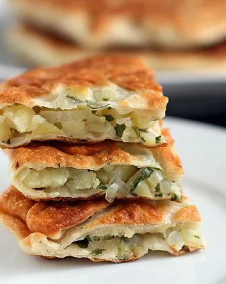 Плацинды с картошкой